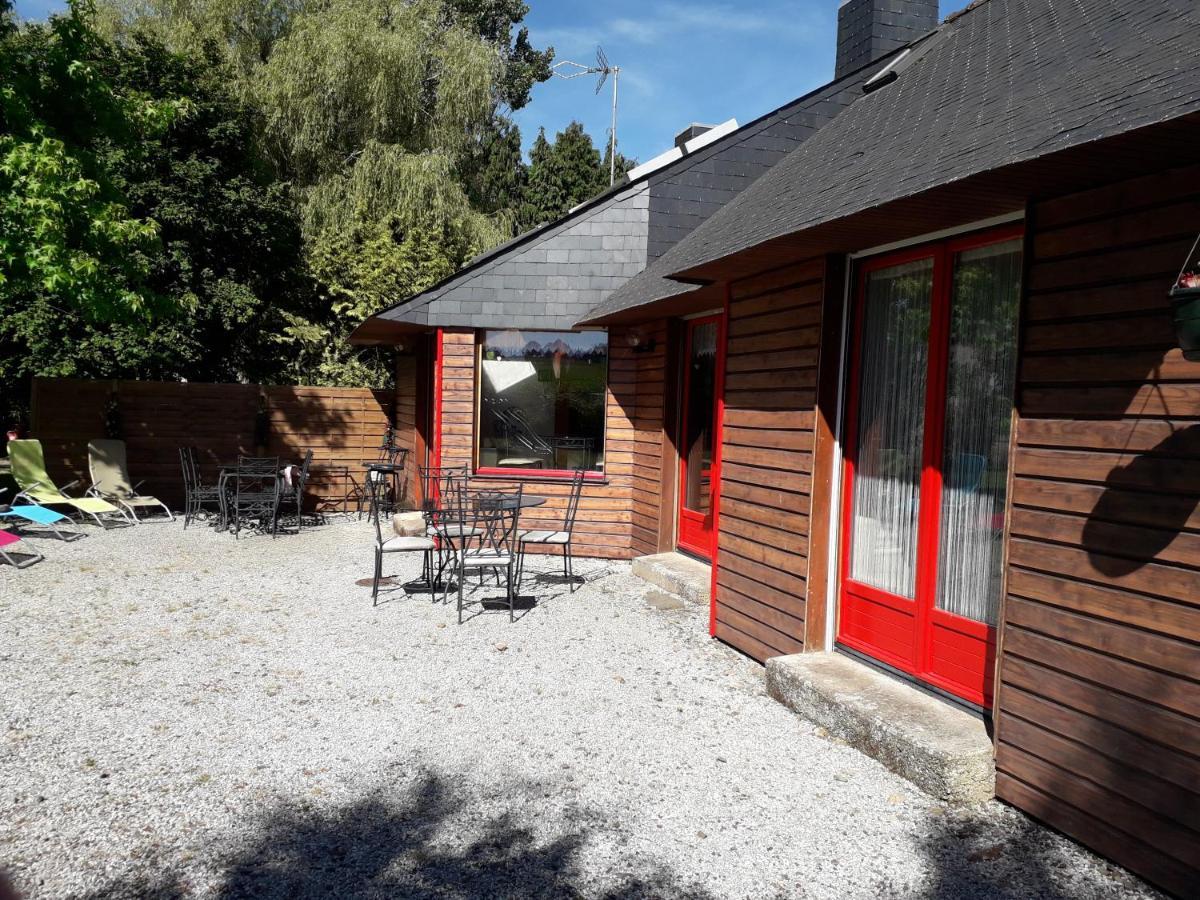 Noyal-Pontivy Chez Christine B&B 외부 사진