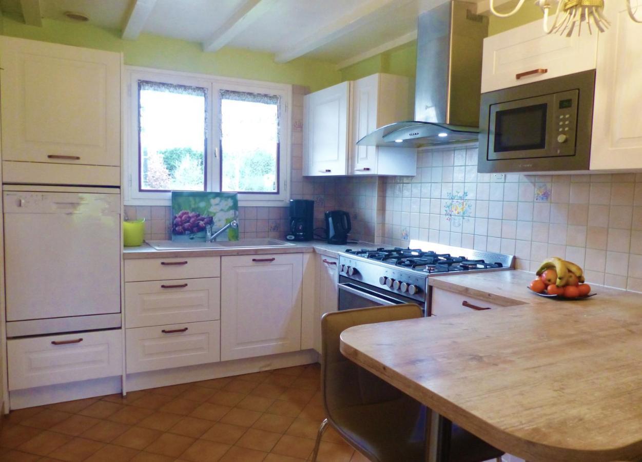 Noyal-Pontivy Chez Christine B&B 외부 사진